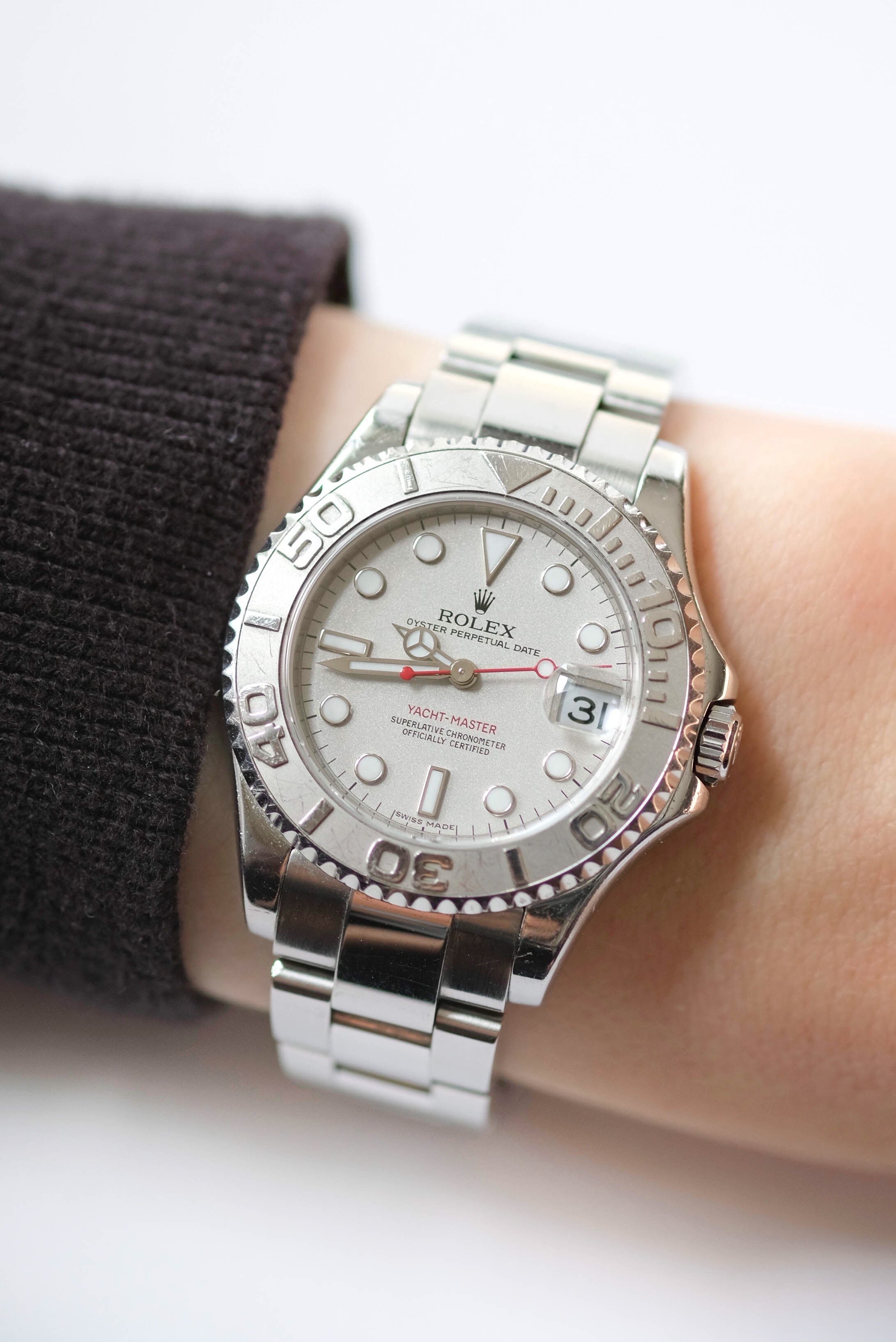 Rolex yacht master on sale red second hand